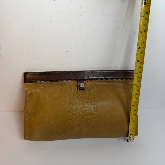Vintage Loewe Anagram Embossed Leather Clutch Bag - Picture 3 of 11